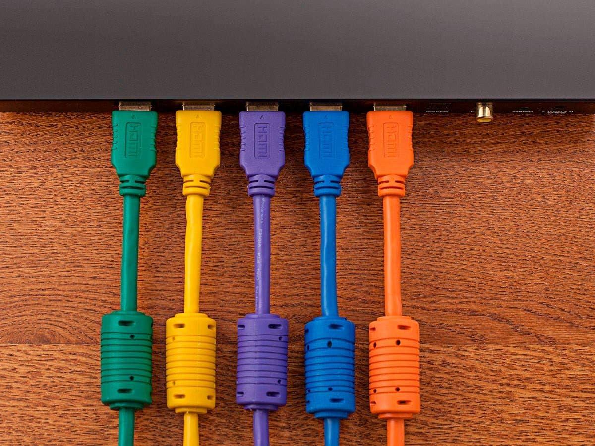 image28AWG High Speed HDMI Cable wFerrite Cores Blue 6 feet1 Pack